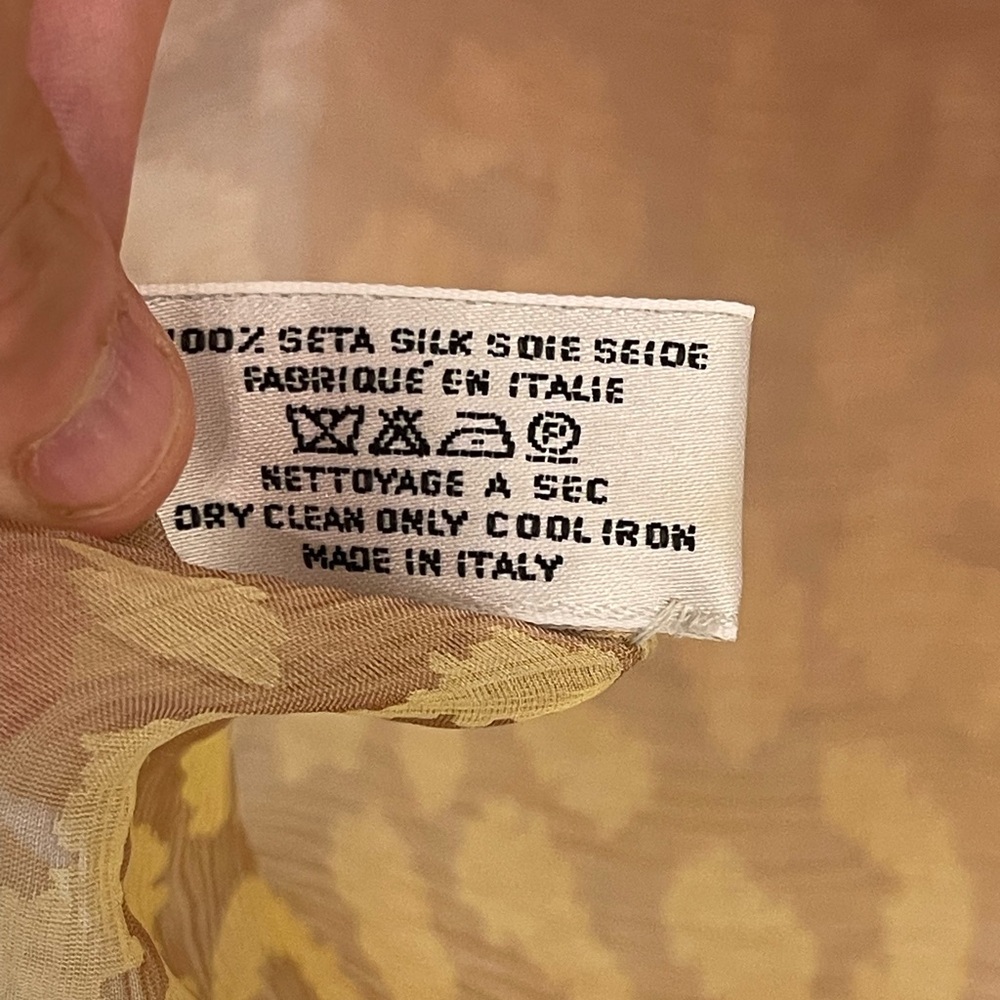 Vintage Yves Saint Laurent Scarf 100% Silk Luxury animal print elegant Paris - Picture 5 of 7